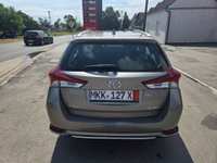Tojota Avensis, slika 6